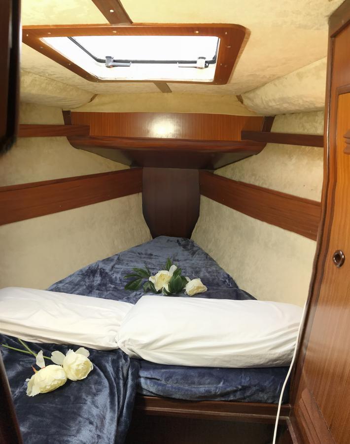 Hotel Bed&Boat Eolo 3 Venedig Exterior foto