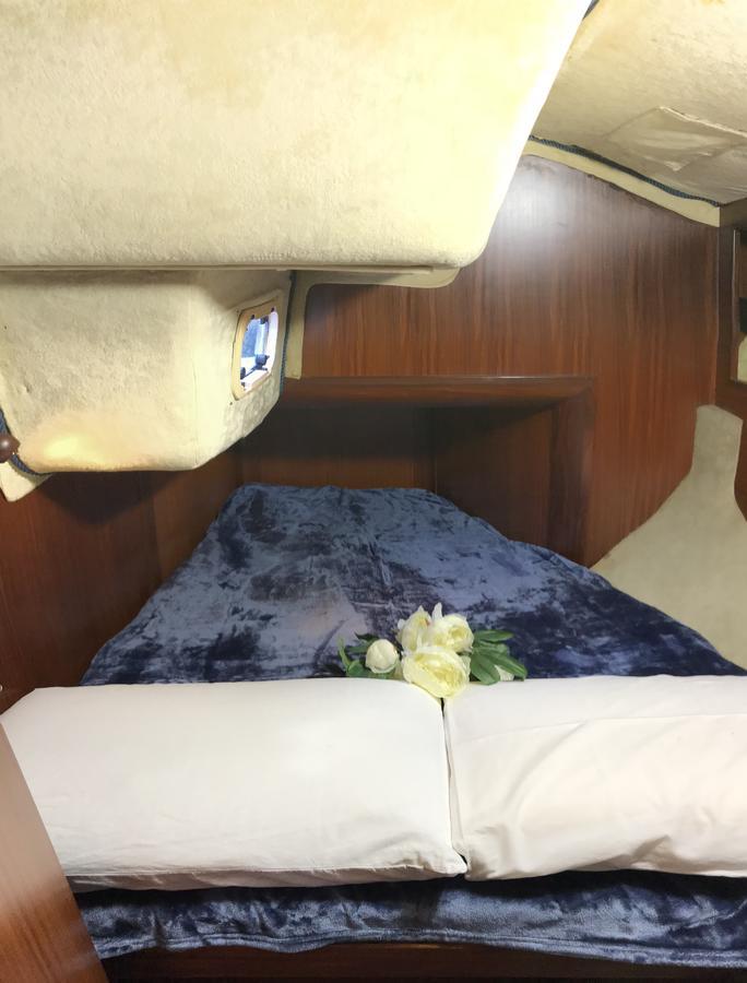 Hotel Bed&Boat Eolo 3 Venedig Exterior foto